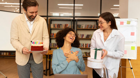 Stronger Professional Relationships: Top 7 Tips to Personalize Corporate Gifts