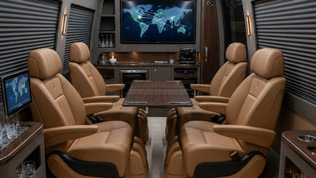 Choosing the Perfect Vehicle for VIP Events and Corporate Roadshows