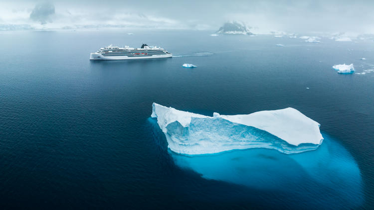 Viking Octantis expedition ship