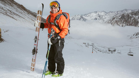 What to Pack for a High-End Winter Escape: Expert Tips for Skiers and Snowboarders