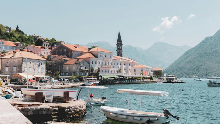How Families Can Take Advantage of Shoulder Season in Europe 