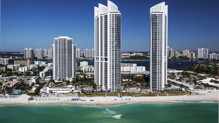 Trump International Beach Resort Offers Spring Savings 
